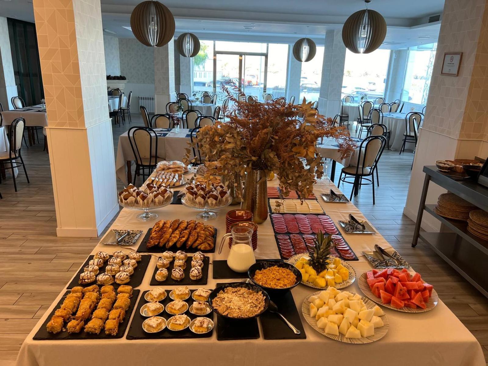 Hotel Restaurante Boabdil Otura 외부 사진